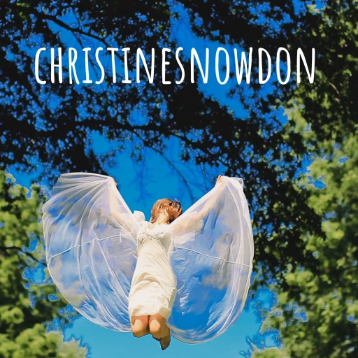 CHRISTINE SNOWDON – LOVE FROM THE UNIVERSE – AUTHOR